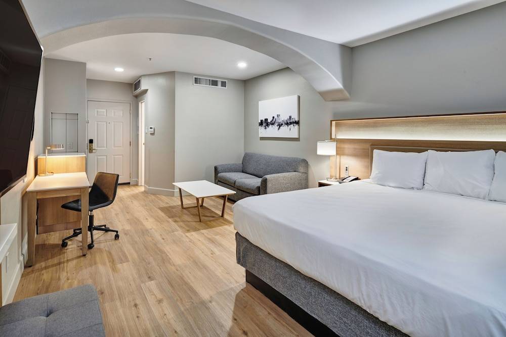 Radisson Hotel El Paso Airport 2