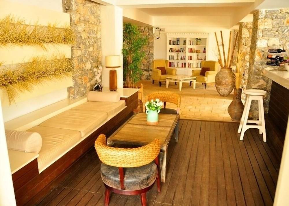 Casa Blanca Beach - Adults Only 2