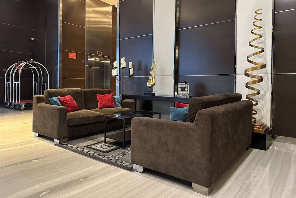 Ramada Suites by Wyndham Kuala Lumpur City Centre 2