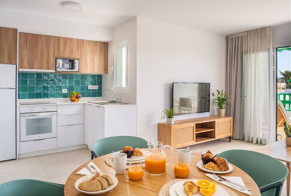 Nazaret Apartments 1