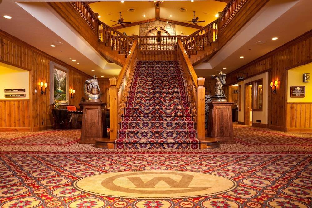 The Wort Hotel 2
