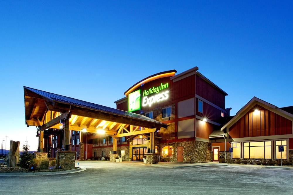 Holiday Inn Express & Suites KALISPELL by IHG 1
