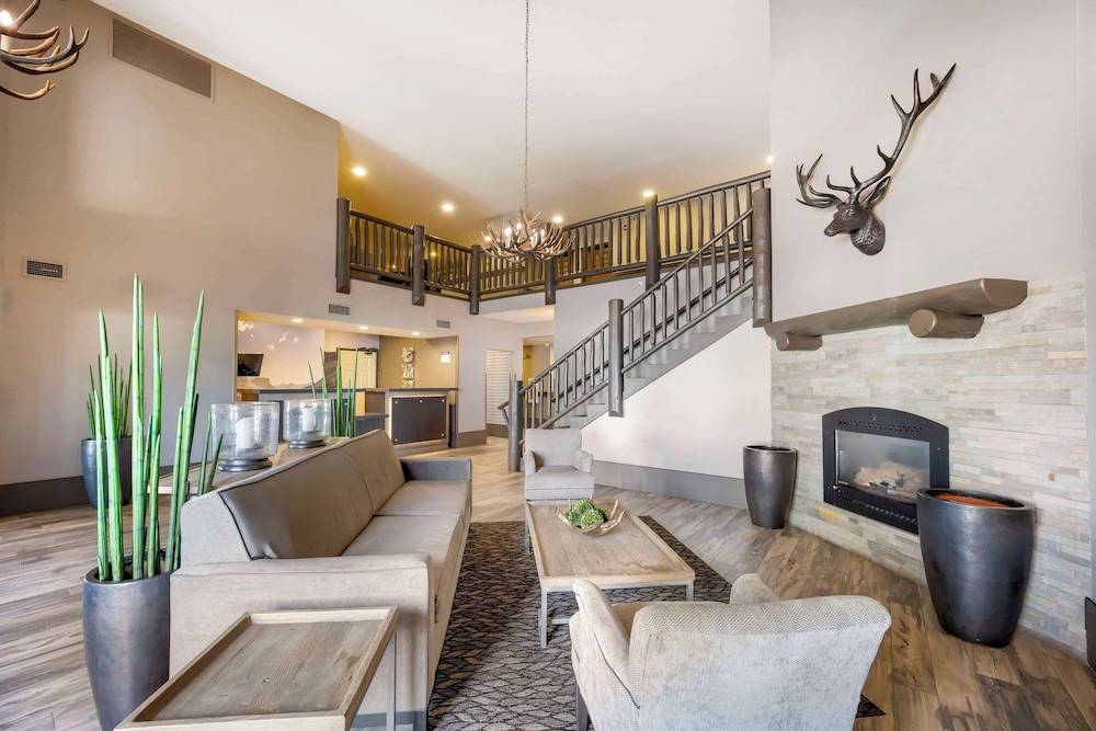 Best Western Plus Kalispell/Glacier Park West Hotel & Suites 2