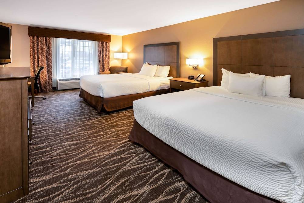 Best Western Plus Kalispell/Glacier Park West Hotel & Suites 1