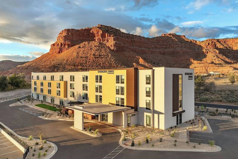 SpringHill Suites by Marriott Kanab 1