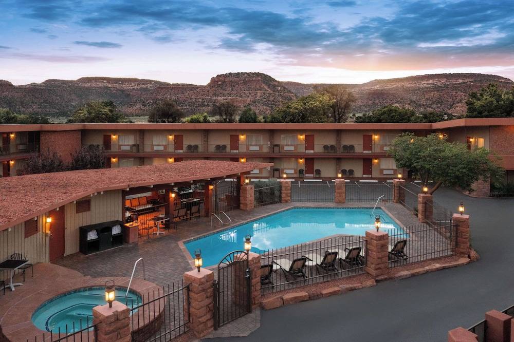 Best Western Red Hills 1