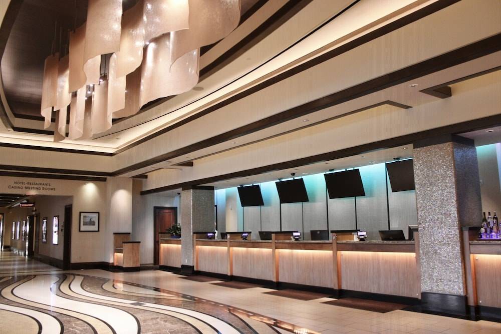 Harrah's Kansas City Hotel & Casino - A Caesars Rewards Destination 2