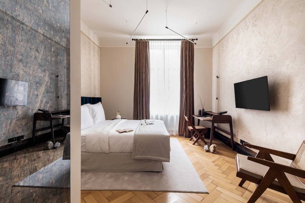 Zola Hotel - Palais de Bohème Adults Only 2
