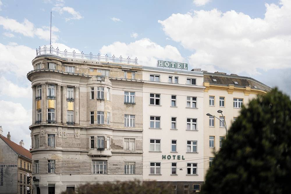Hotel Goldene Spinne 1