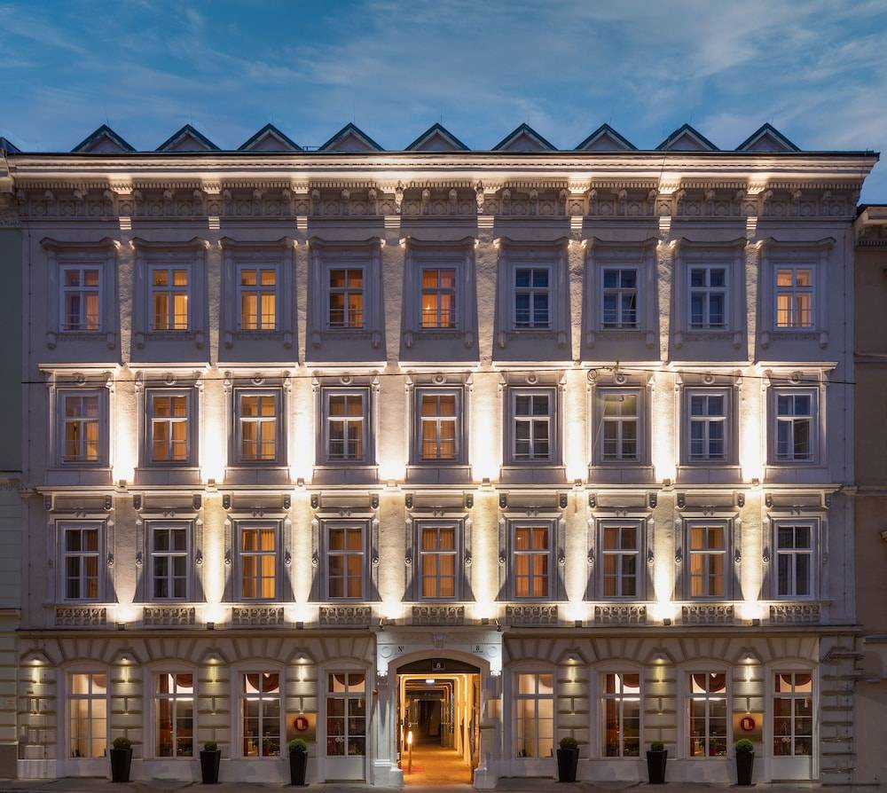 The Levante Rathaus Apartments 1