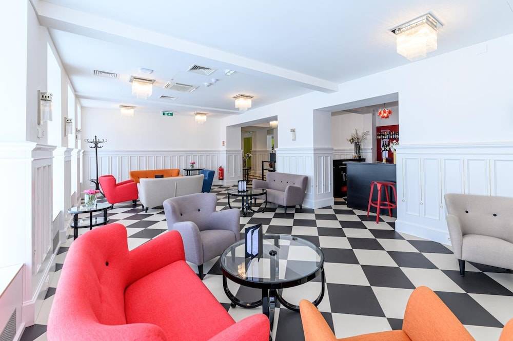 Hotel Caroline 2