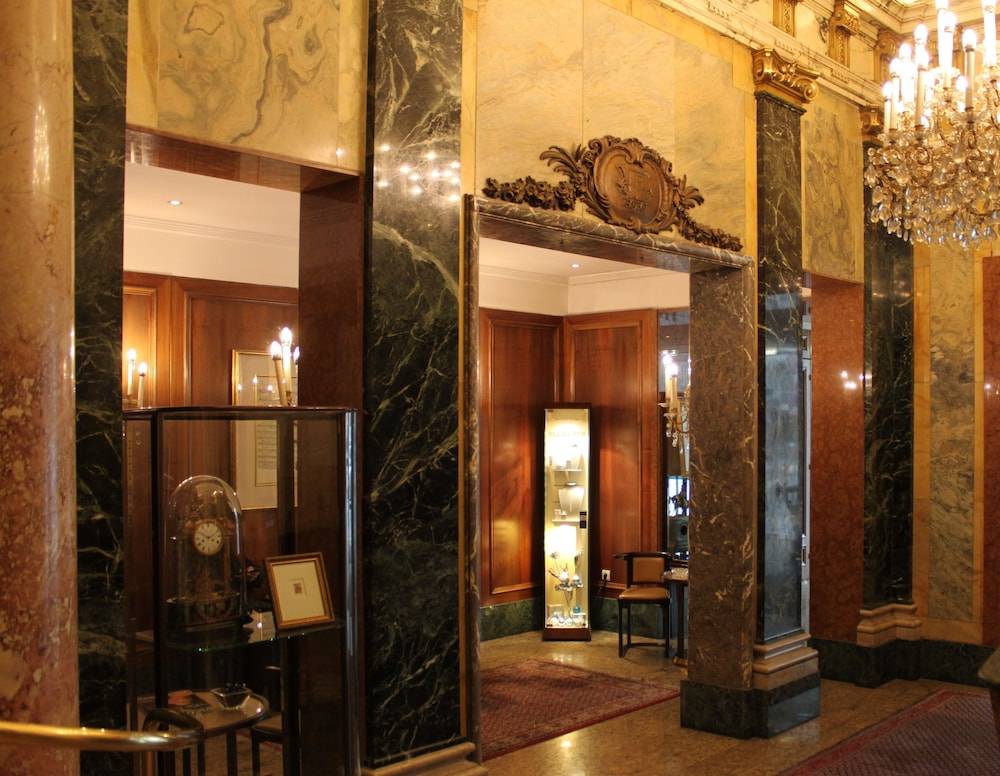 Hotel Ambassador 2