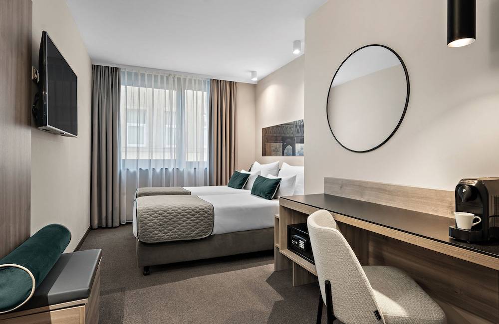 Leonardo Hotel Vienna City West 1