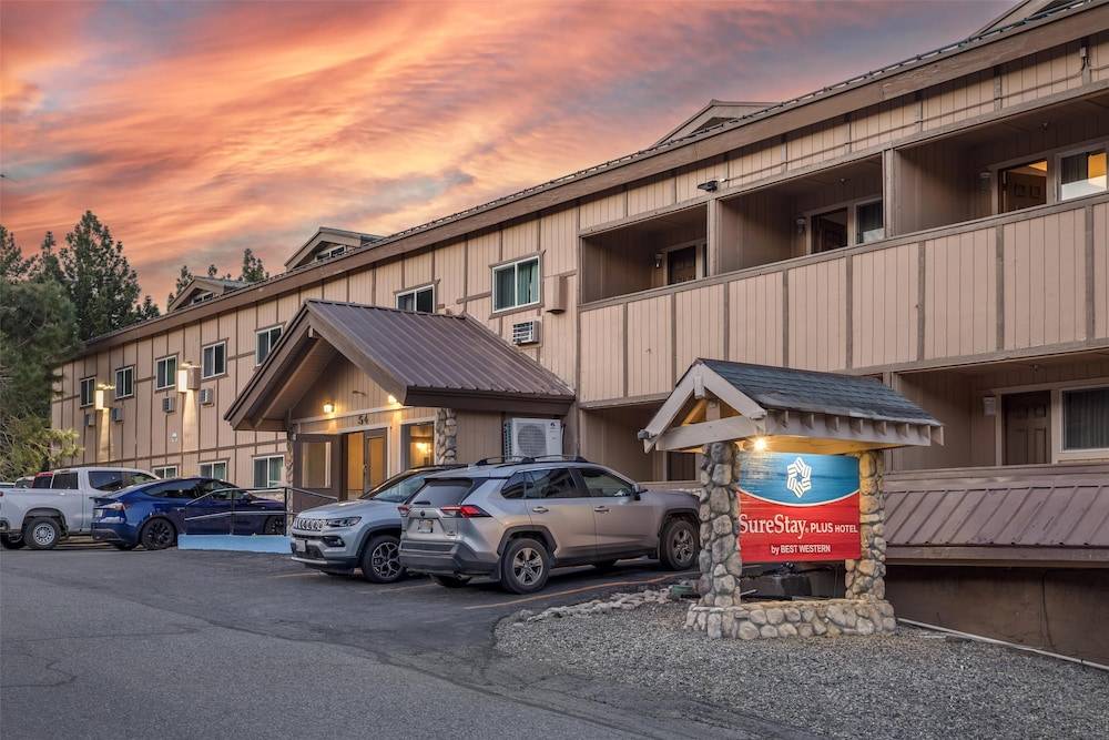 SureStay Plus Hotel by Best Western Mammoth Lakes 1
