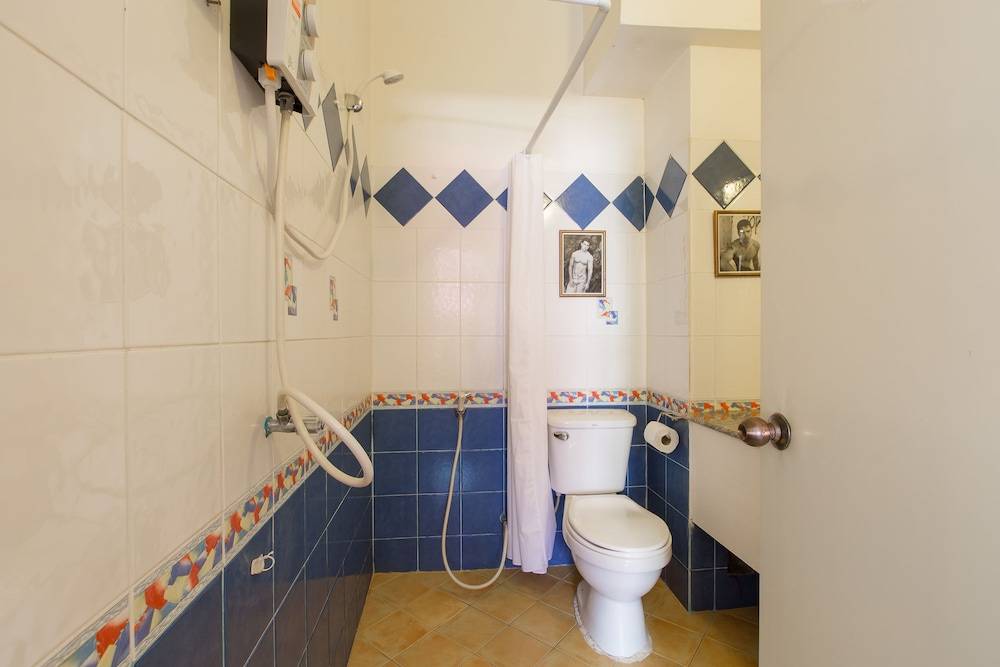 Connect Guesthouse 1
