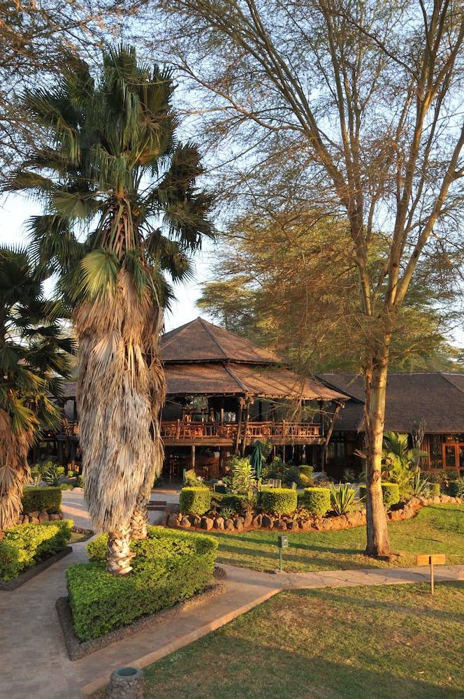 Ol Tukai Lodge Amboseli 1