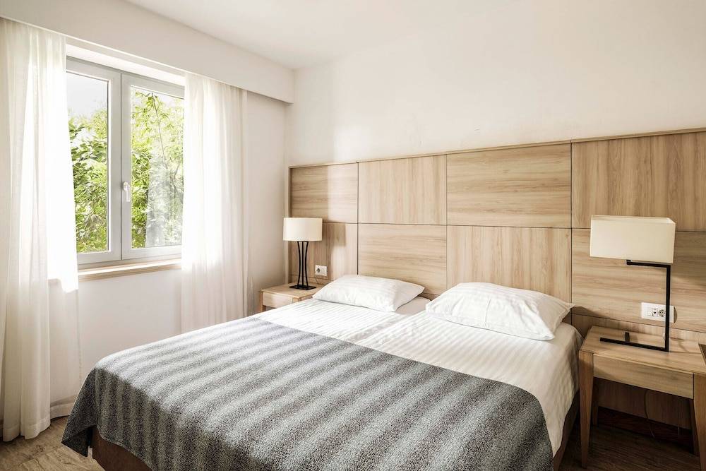 Zaton Holiday Resort Apartments 1