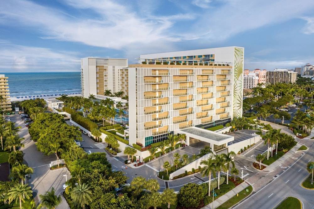 Marriott's Crystal Shores 1