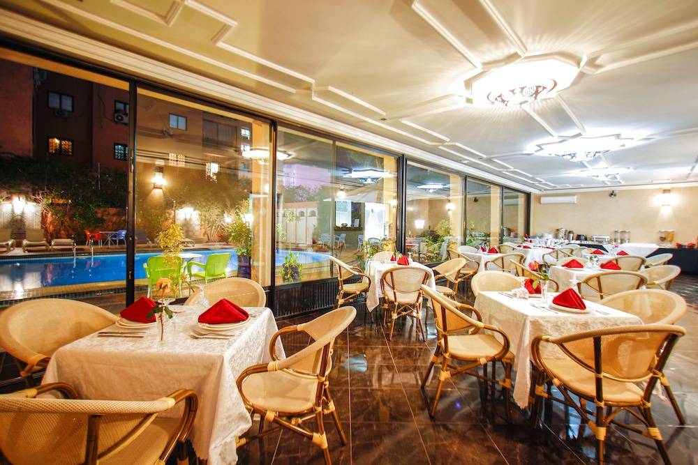 Hotel EZZAHIA by HMS 1