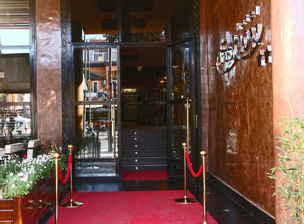 Fashion Boutique Hotel 2
