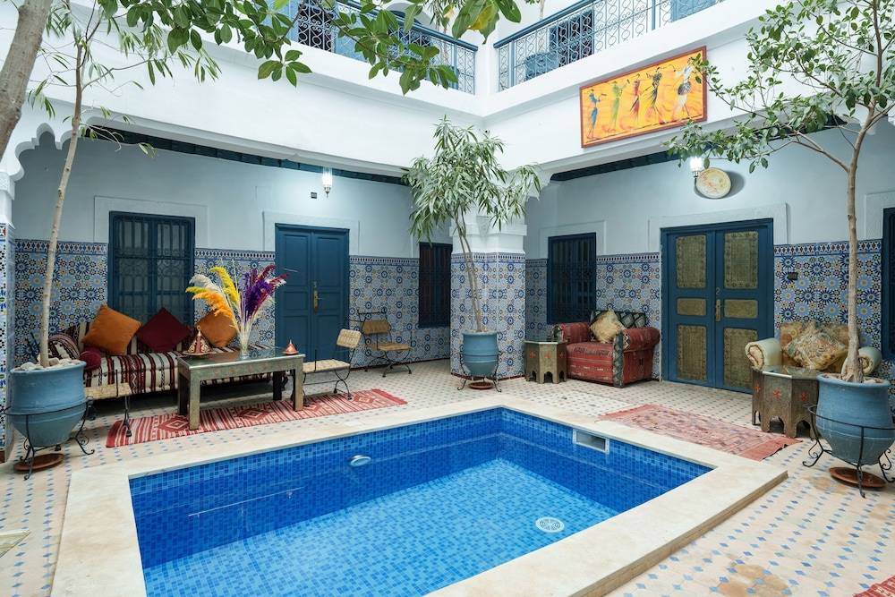 Riad Azalia 1