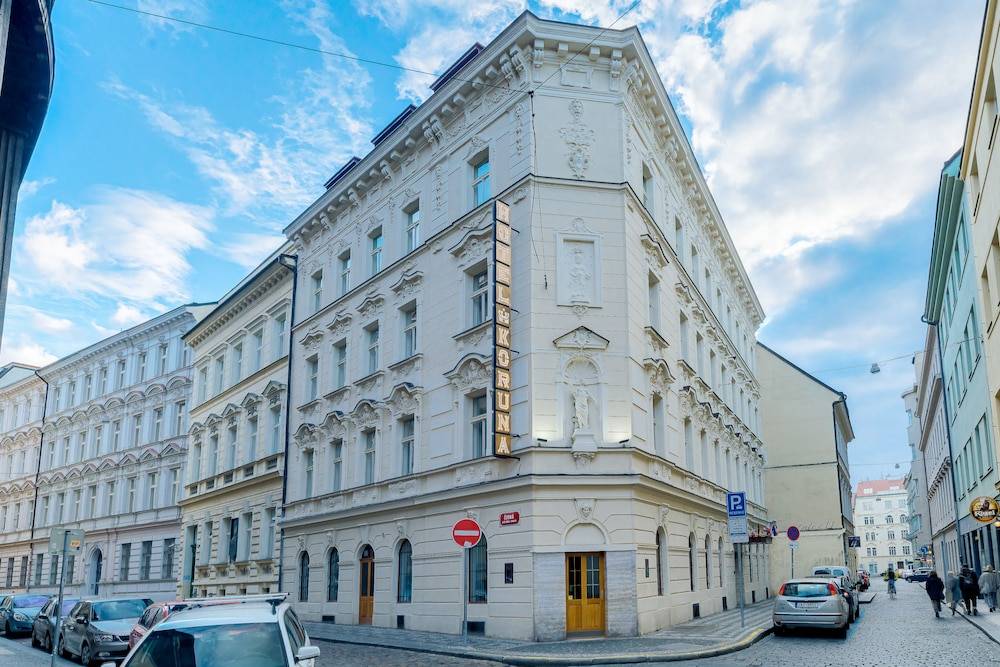 Koruna Hotel 1