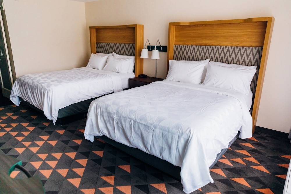 Holiday Inn PHOENIX-MESA/CHANDLER by IHG 2