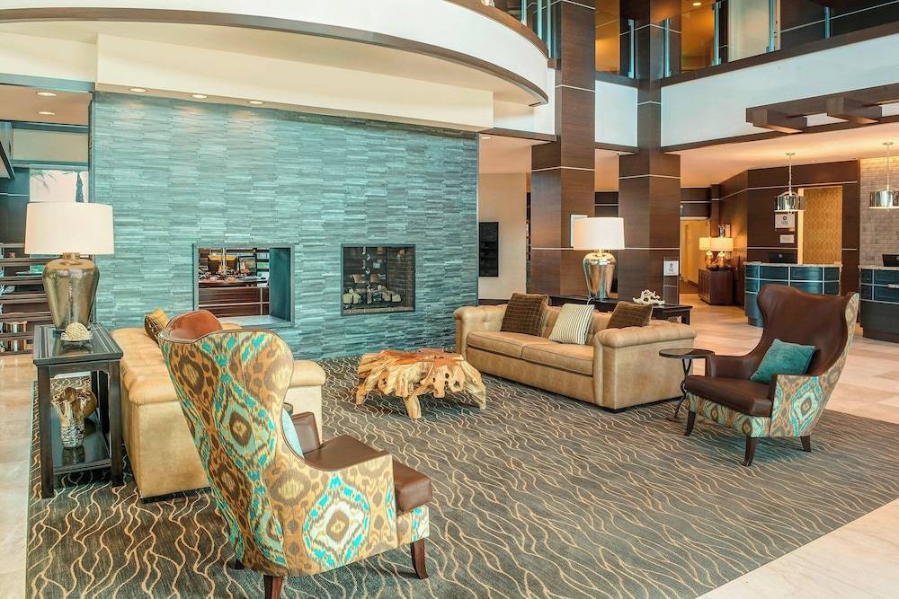 Sheraton Mesa Hotel at Wrigleyville West 2