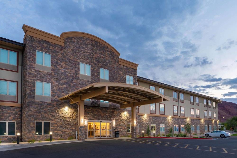 Wingate by Wyndham Moab 1