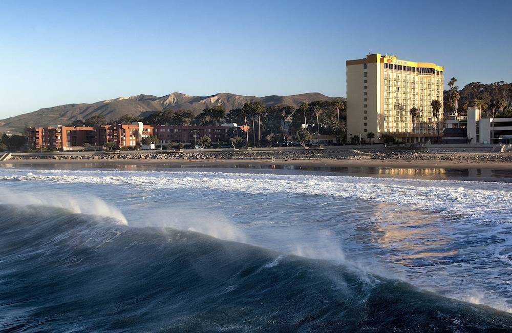 Crowne Plaza VENTURA BEACH by IHG 1