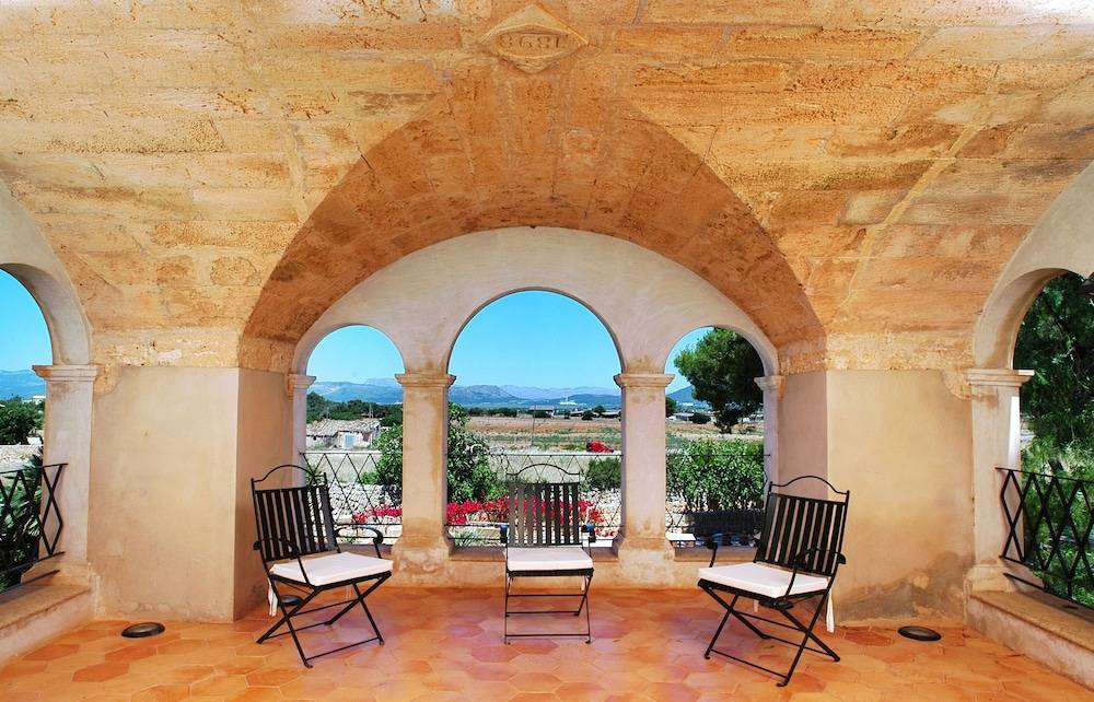 Casal Santa Eulalia 2