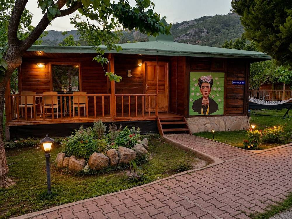 Çıralı Likya Yanartaş Bungalow 1