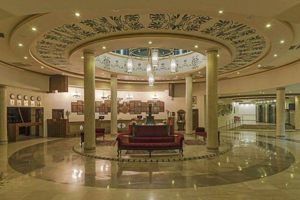 FORE RESORT & SPA 2