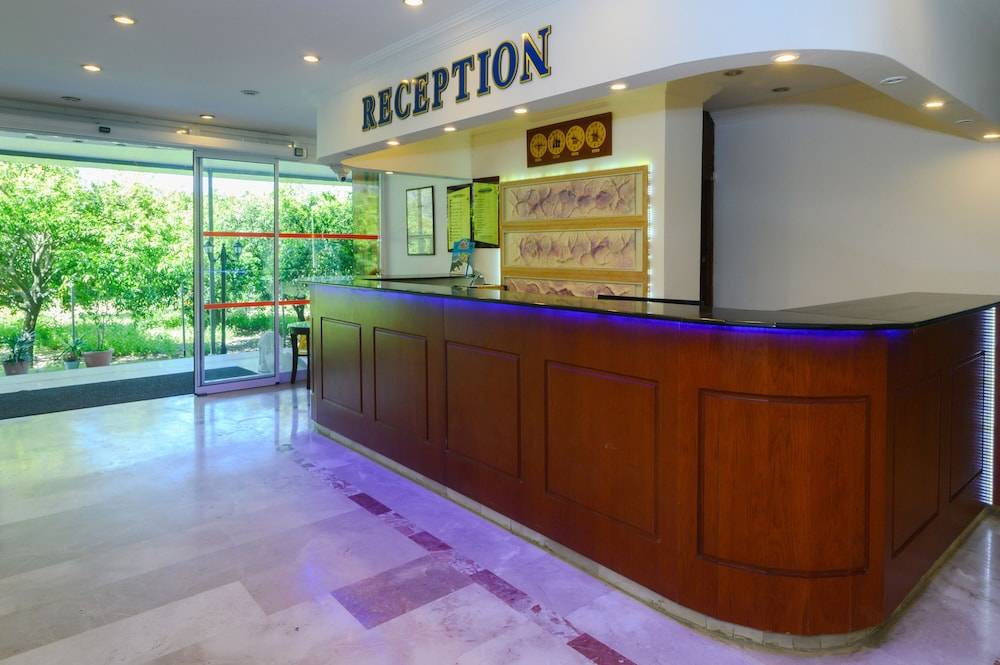 Grand Hotel Derin-All Inclusive 2