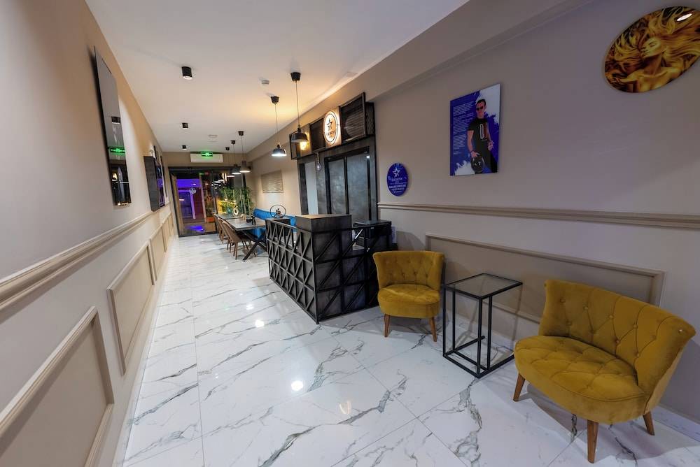 EURONOVA HOTEL & SUiTES 2