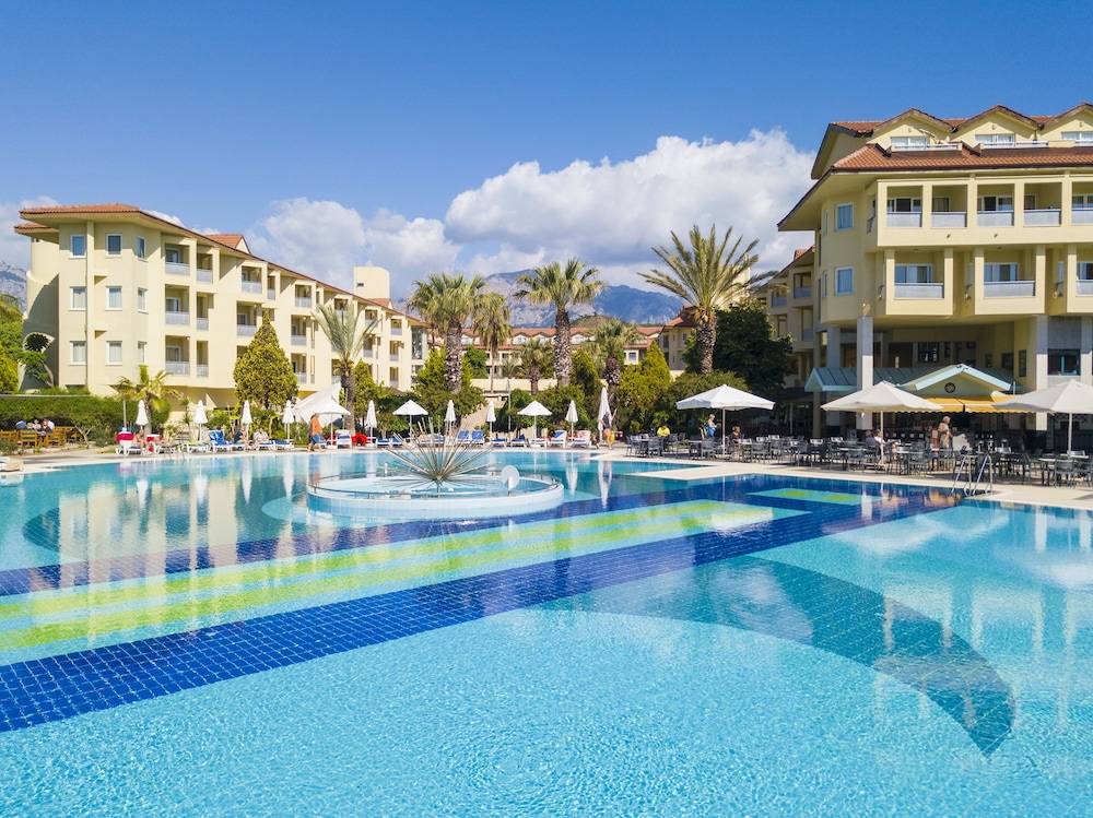 Le Jardin Resort Holiday Village 1
