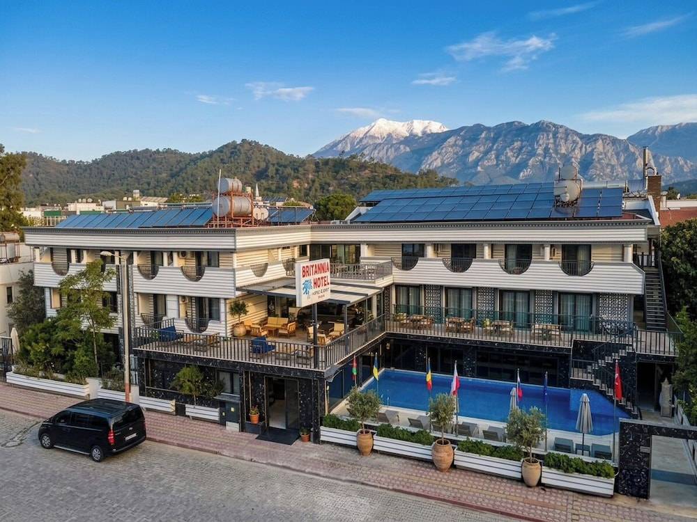 Britannia Hotel 1