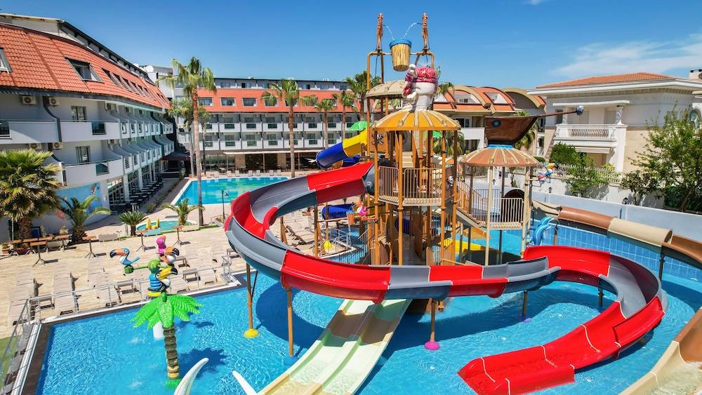 Dedeman Kemer Resort - Ultra All Inclusive 1
