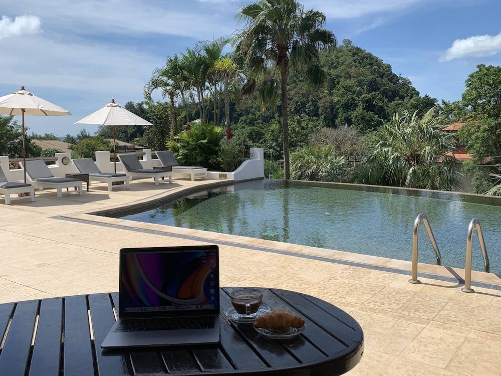 Ao Nang Colors Hotel - Aonang Beach 1