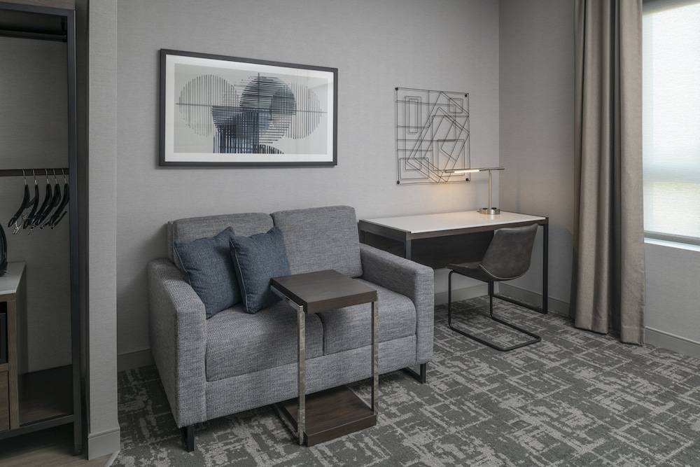 Staybridge Suites BOSTON LOGAN AIRPORT - REVERE by IHG 2