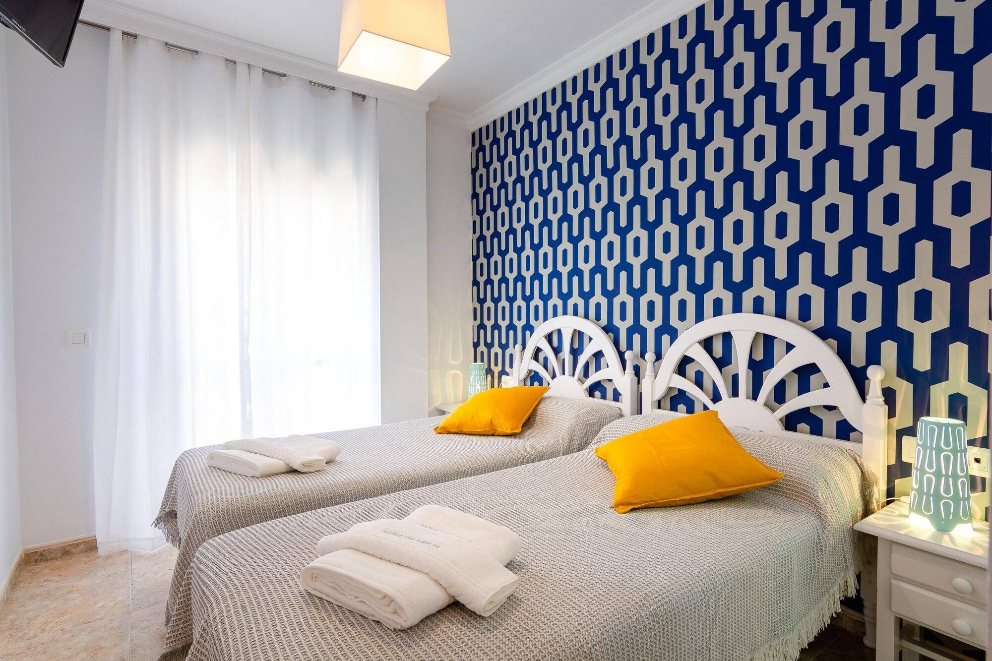 Hostal Boutique Luna de Nerja OLIVE OIL FREE DEGUSTATION & SALE 1