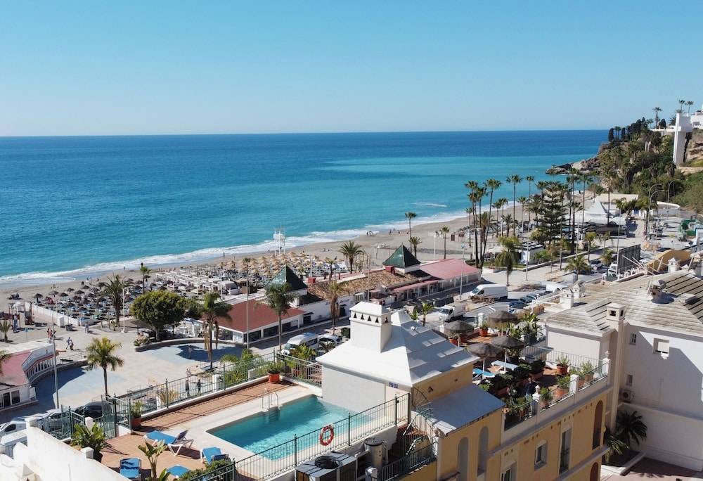 Burriana Playa Carmona Nerja 1