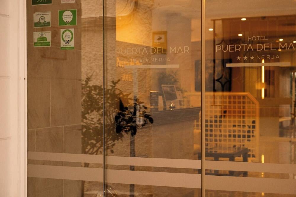 Hotel Puerta del Mar - Adults Recommended 2