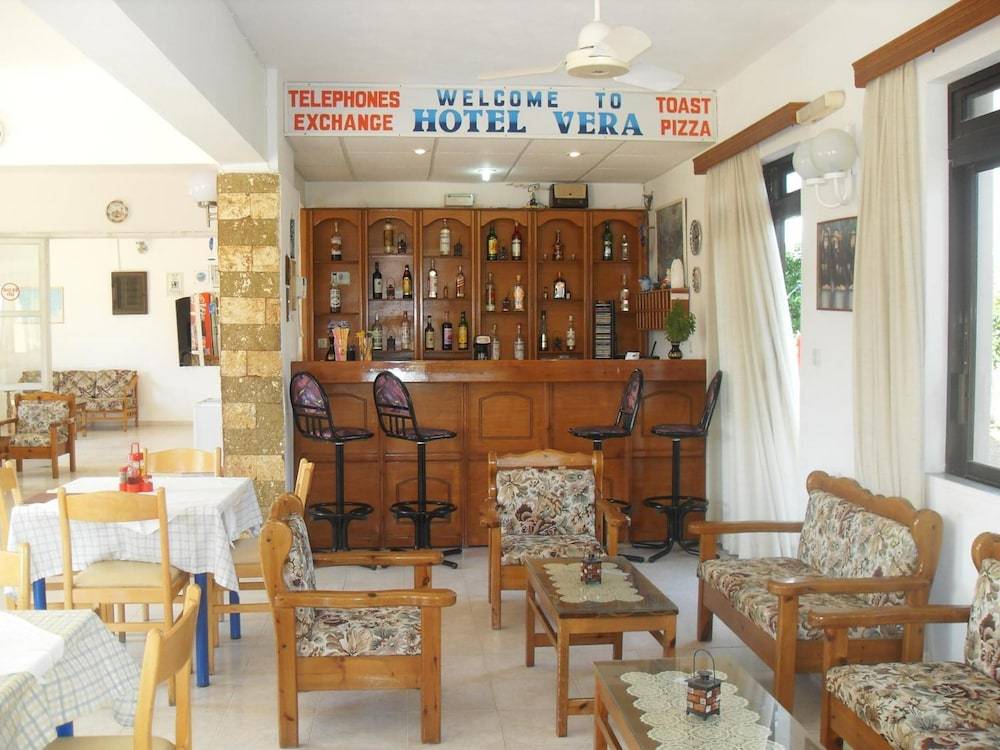 Vera Studios 2