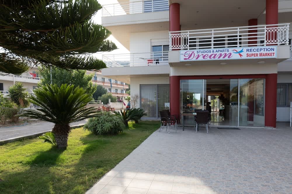 Faliraki Dream Studios & Apartments 1