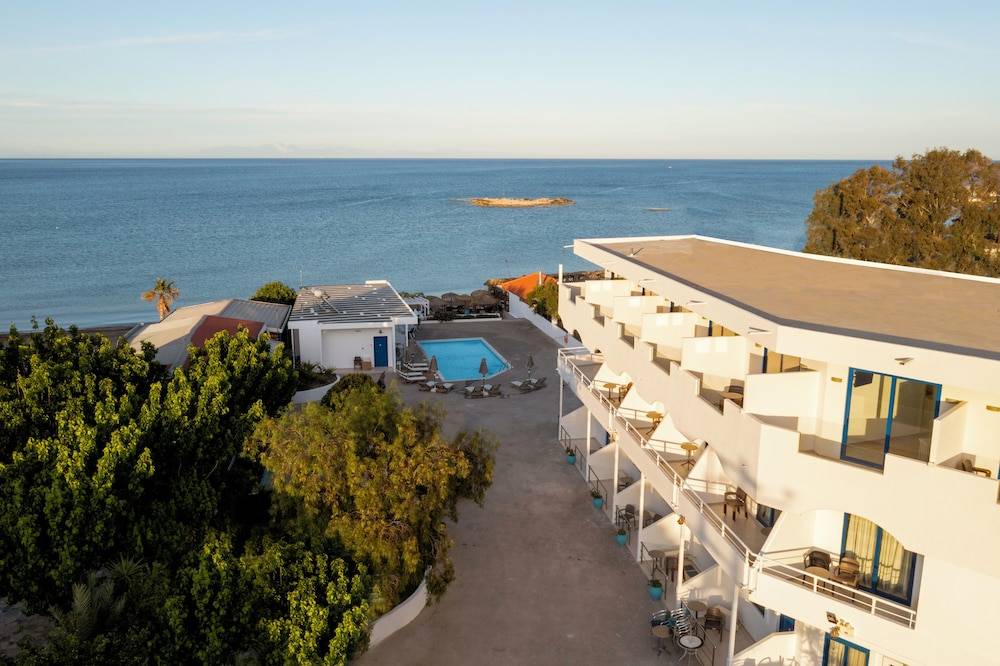 Raffaello Beach Faliraki 1