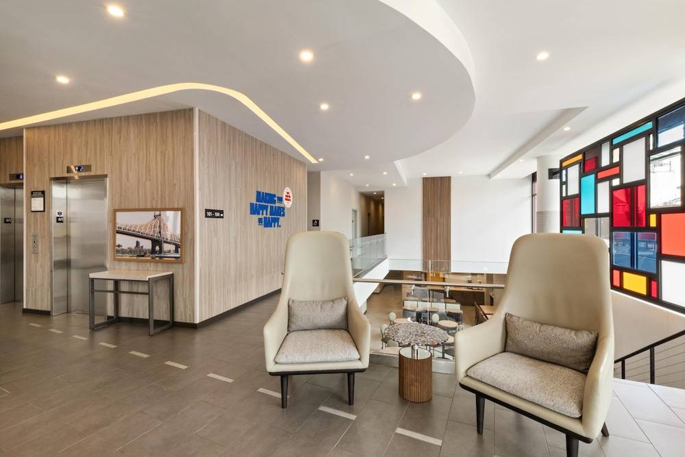 Hampton Inn Long Island City NY 2