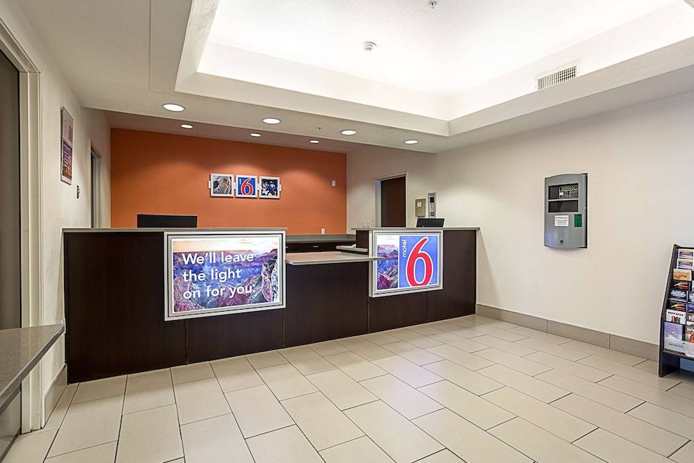 Motel 6-Page, AZ 1