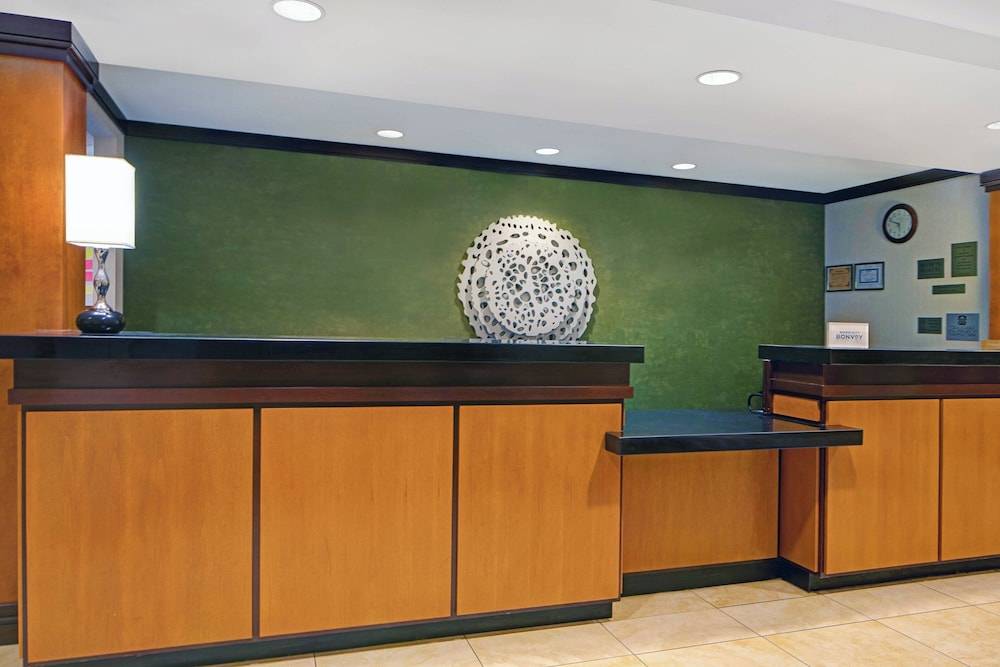Fairfield Inn and Suites Carlsbad 2