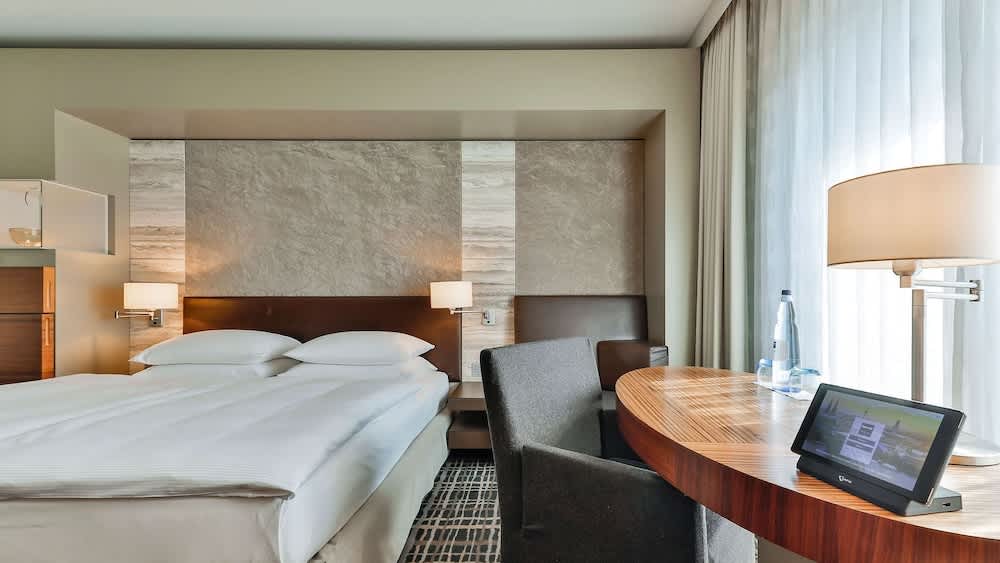 Dorint Hotel am Heumarkt Köln 1